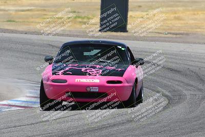 media/Jun-02-2024-CalClub SCCA (Sun) [[05fc656a50]]/Group 3/Race/